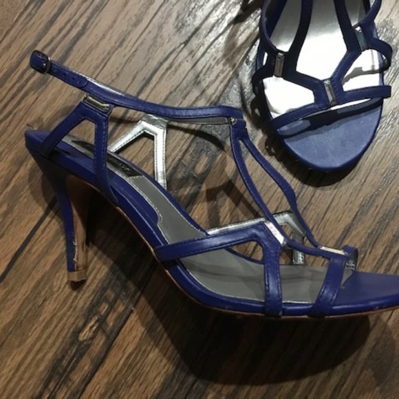 WHBM Royal Blue Heels - Picture 2 of 7